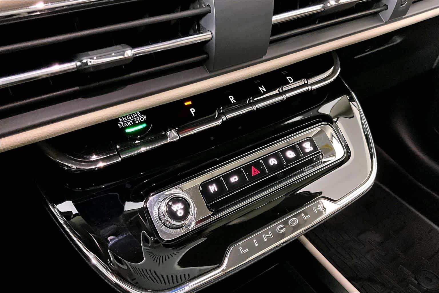 2025 Lincoln Corsair Premiere - Photo 34