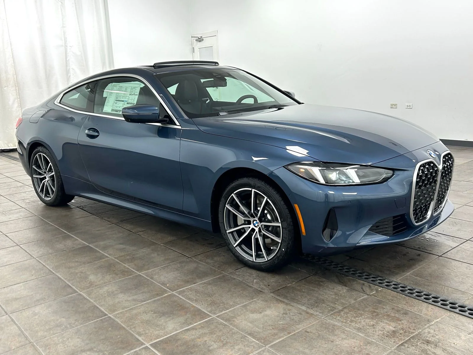 2026 BMW 4 Series 430i - Photo 6