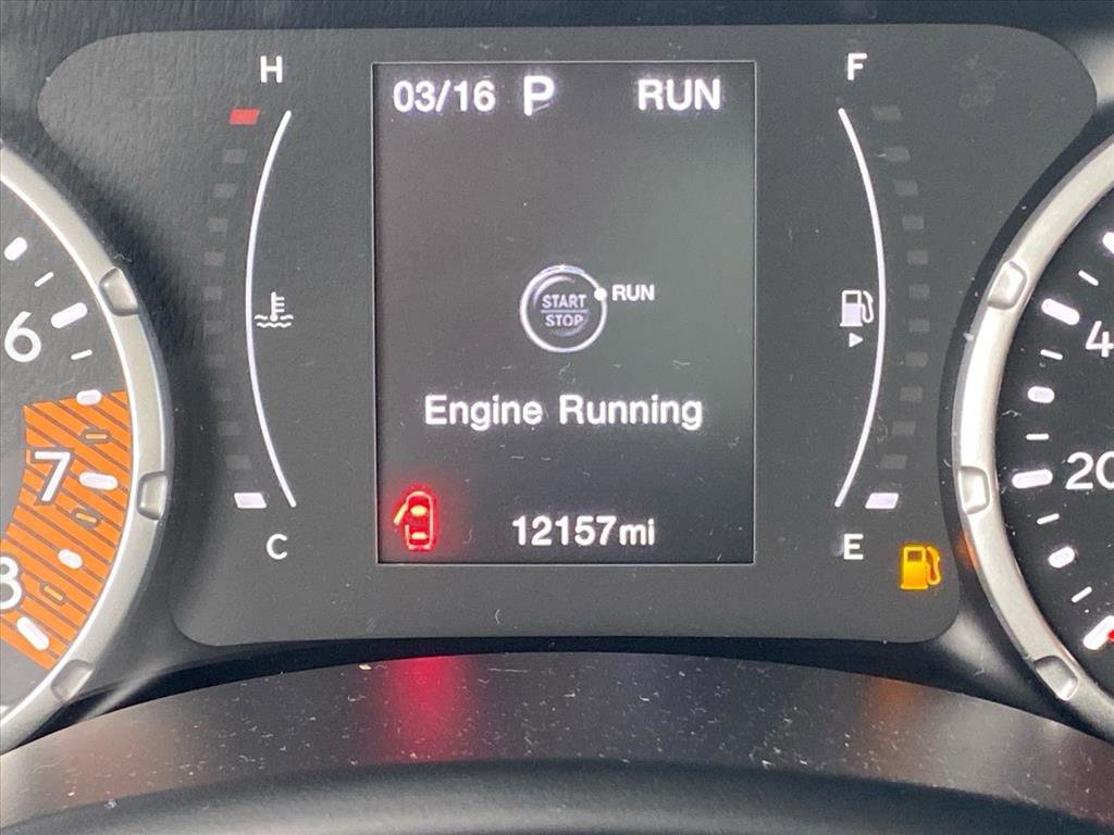 Certified Used 2023 Graphite Gray Jeep Latitude image 21