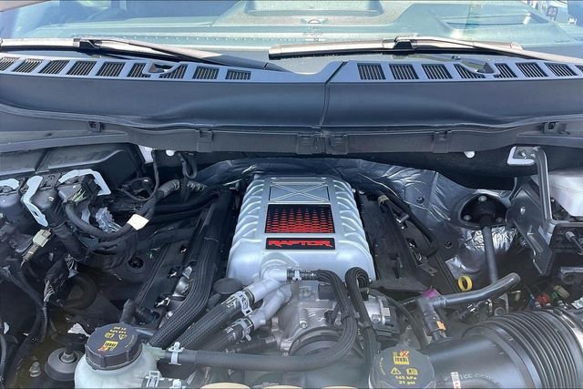 Certified Used 2024 Oxford White Ford Raptor image 34