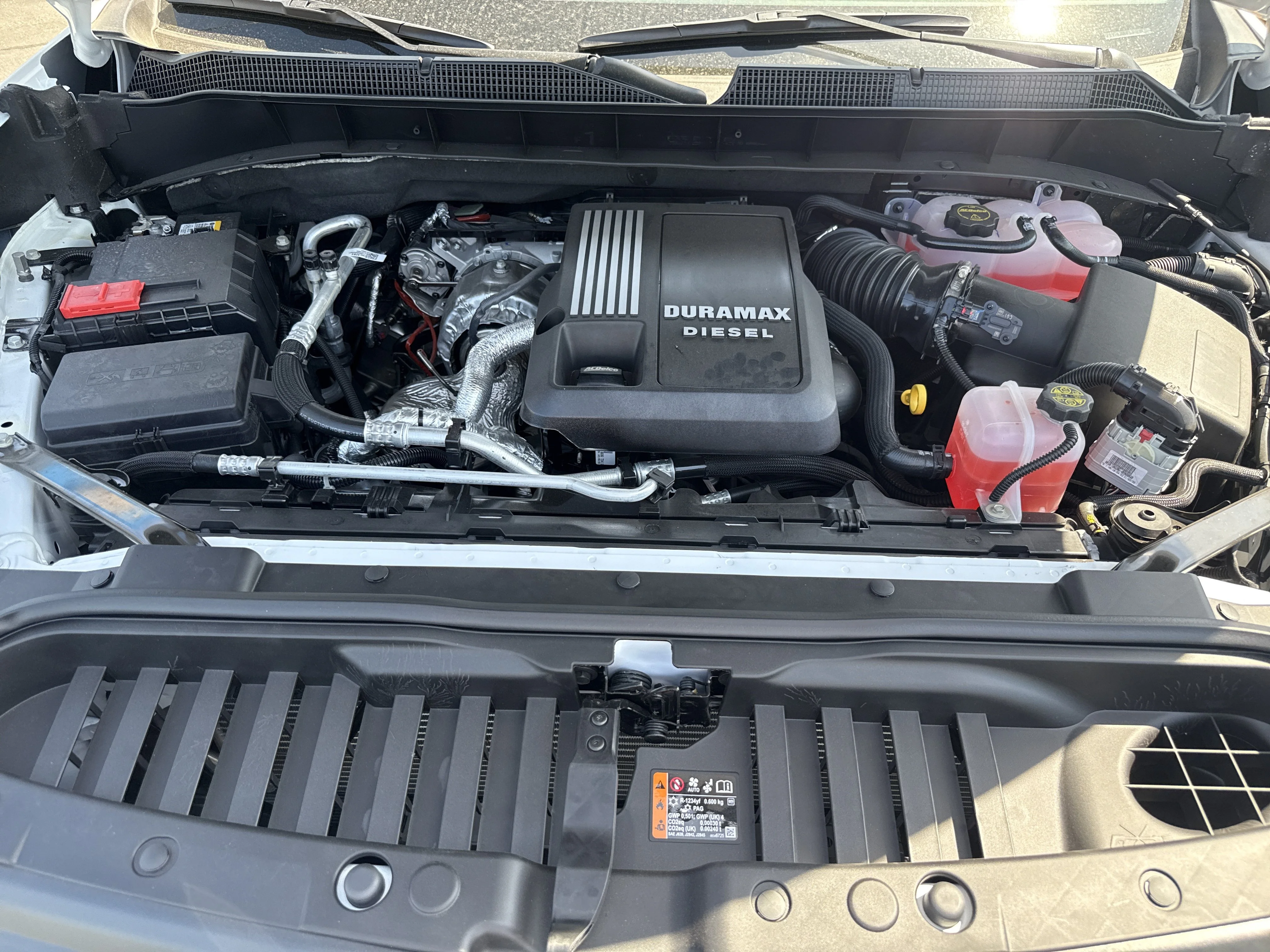 New 2026 Summit White Chevrolet LT image 19