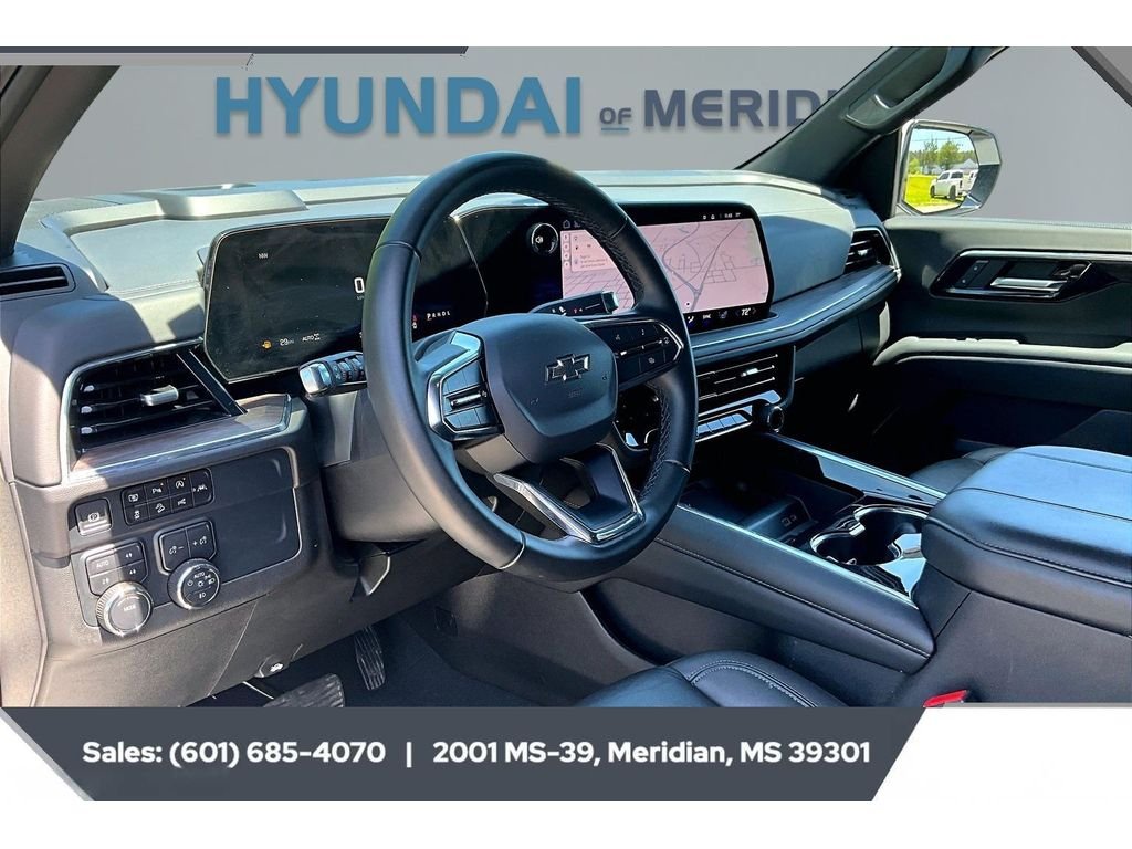2025 Chevrolet Tahoe Z71 - Photo 12