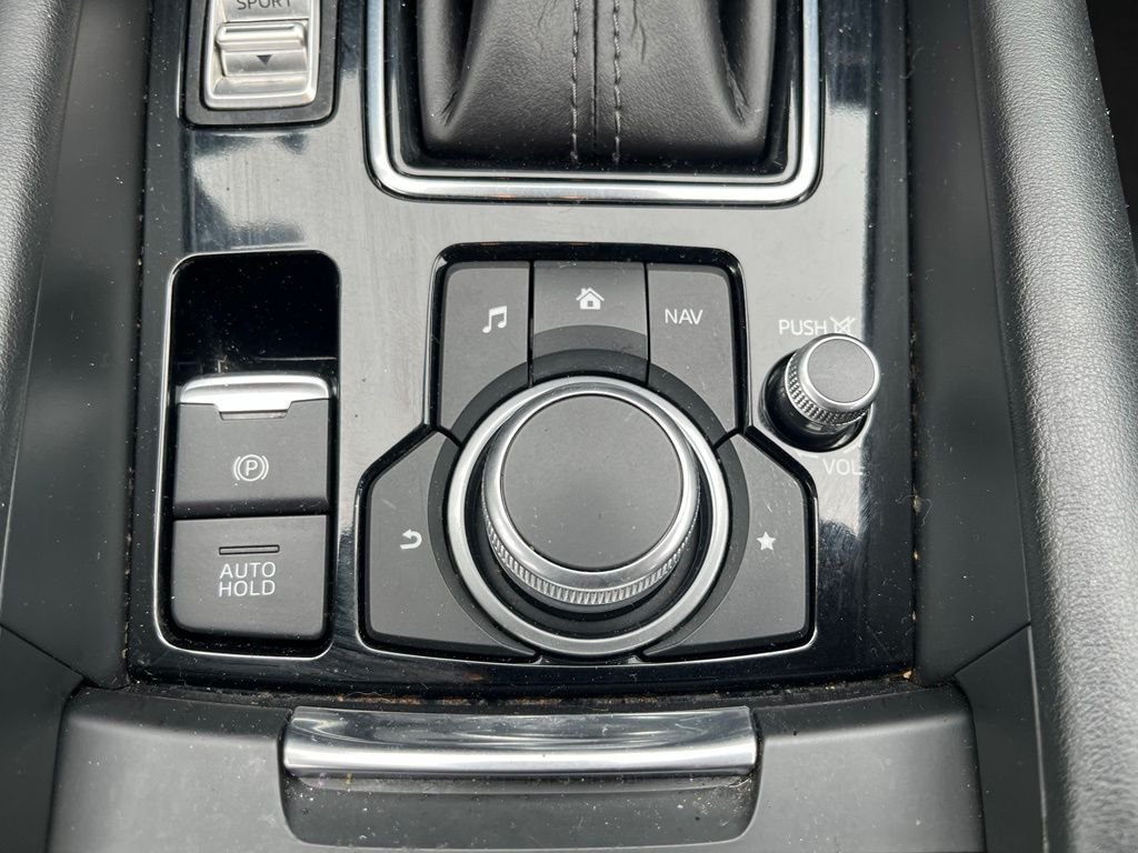 Used 2018 Black Mazda Touring image 15