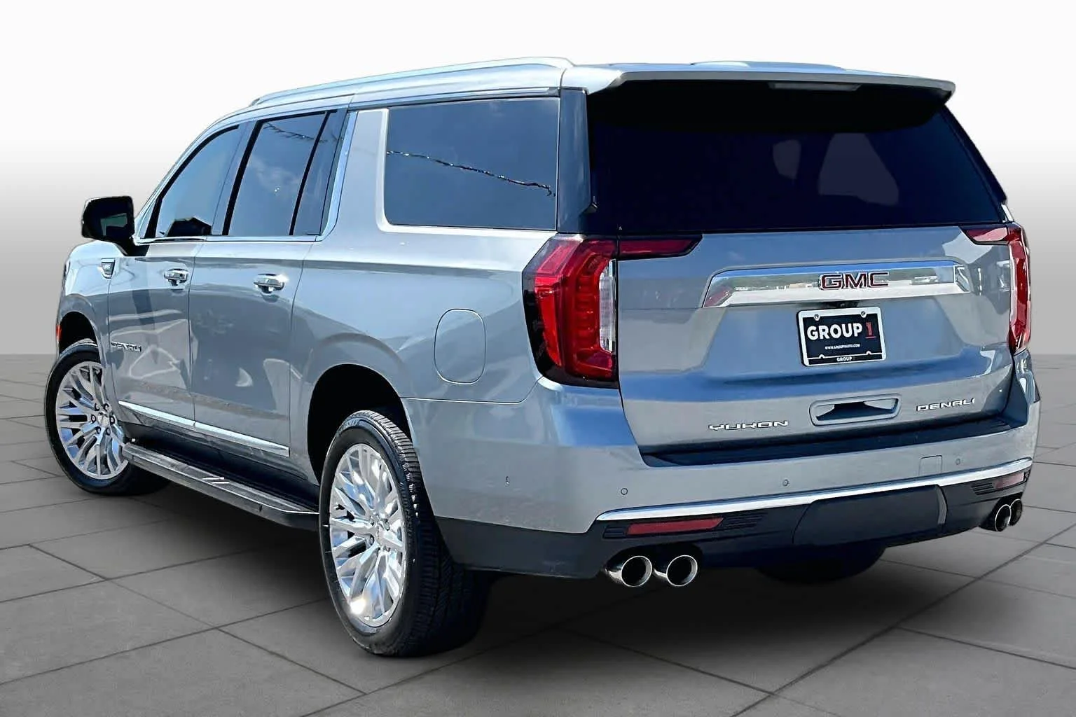Used 2024 Sterling Metallic GMC Denali image 11
