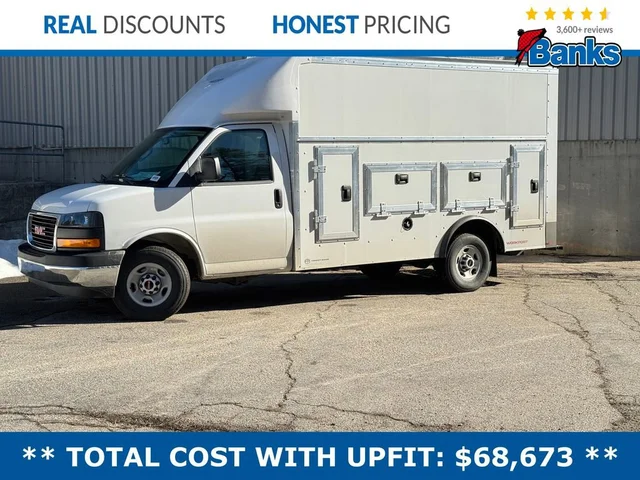 2026 GMC Savana Cutaway 3500 1WT