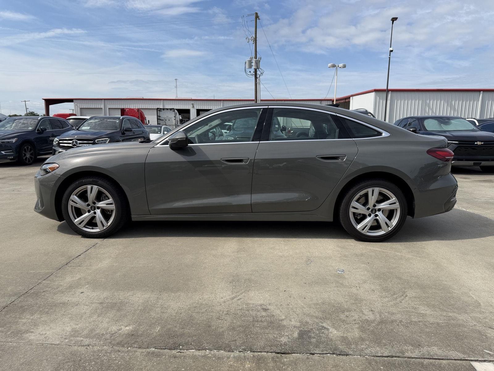 Used 2025 Chronos Gray Metallic Audi Premium Plus image 15