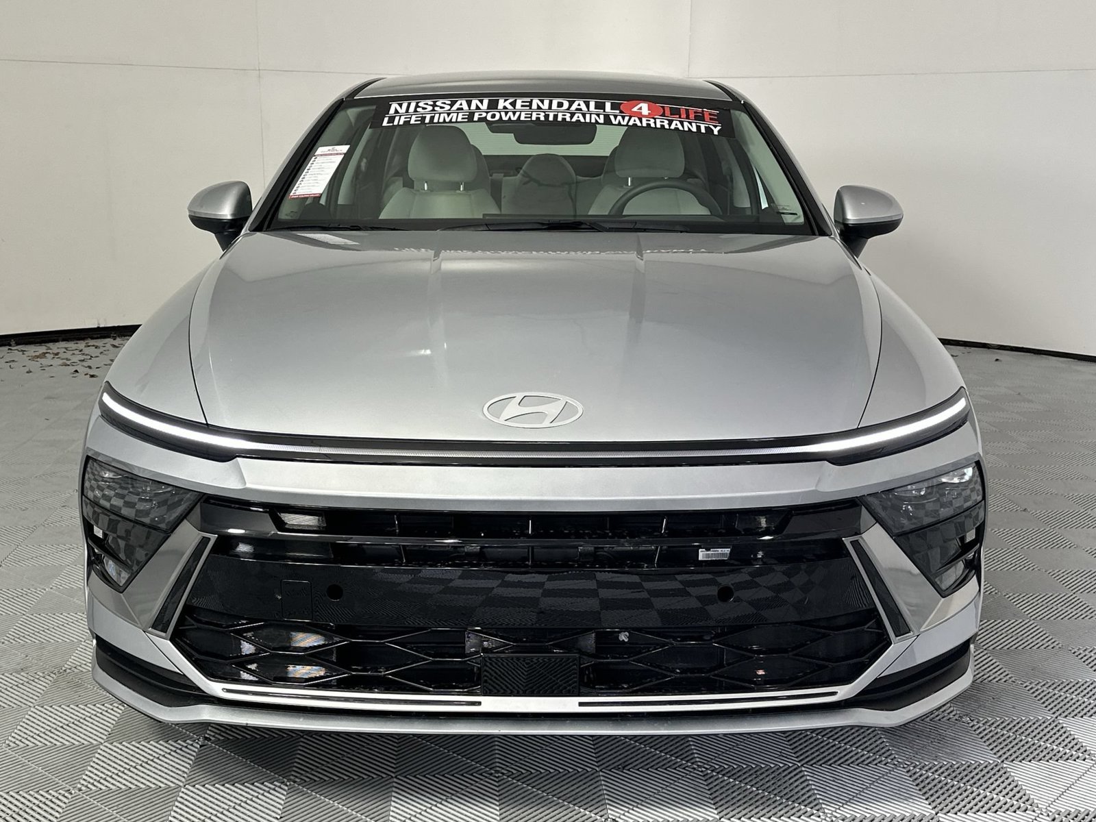 Used 2026 Silver Hyundai Blue image 3