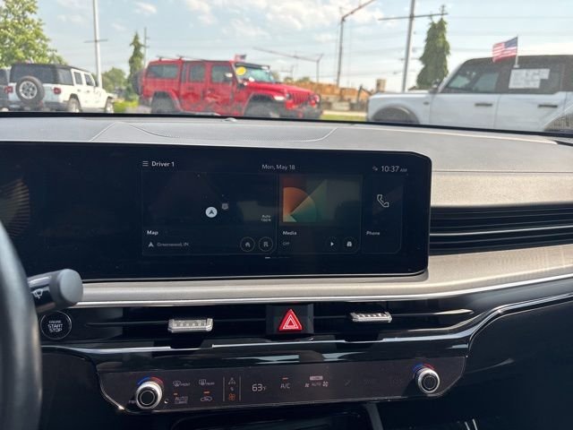 Certified Used 2025 Snow White Pearl Kia GT-Line image 24
