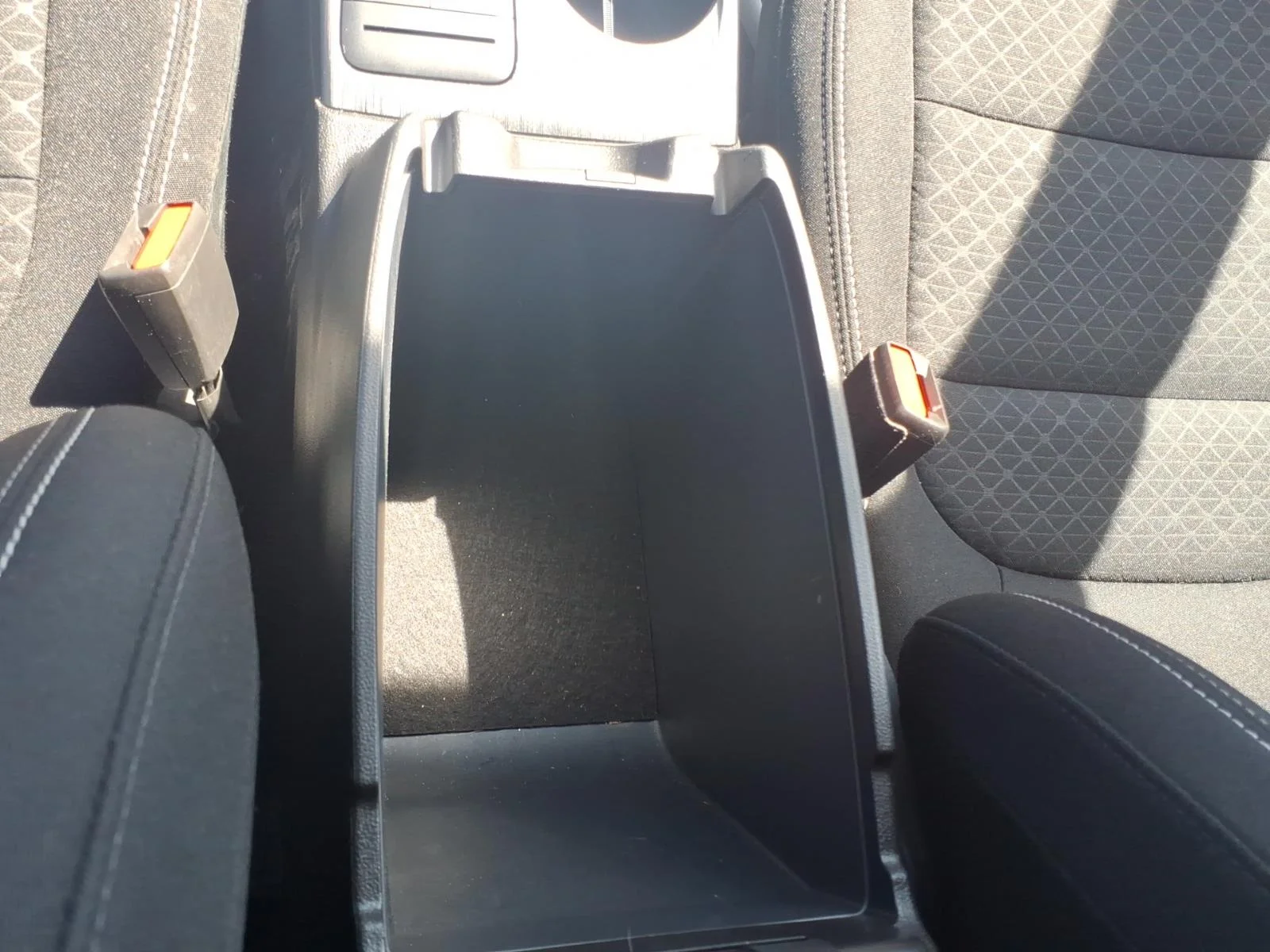 Used 2025 Gray Metallic Ford Active image 21