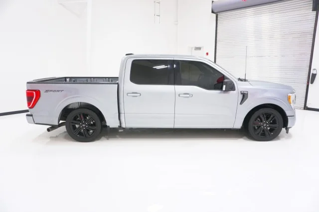 Used 2023 SILVER Ford XLT image 4