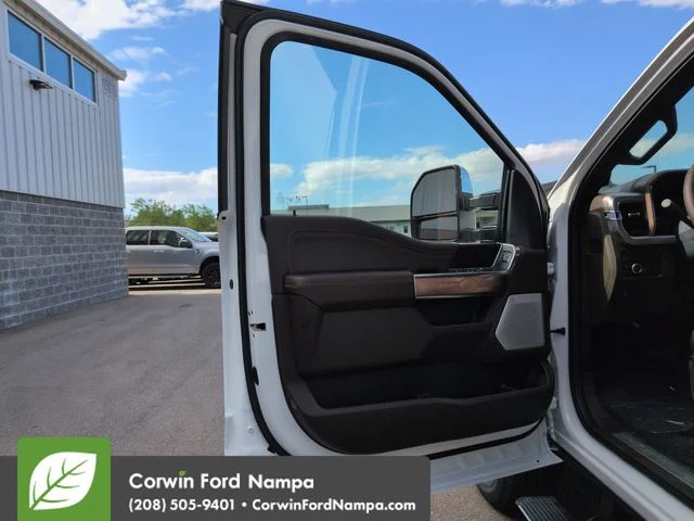 New 2026 Star White Metallic Tri-Coat Ford King Ranch image 10