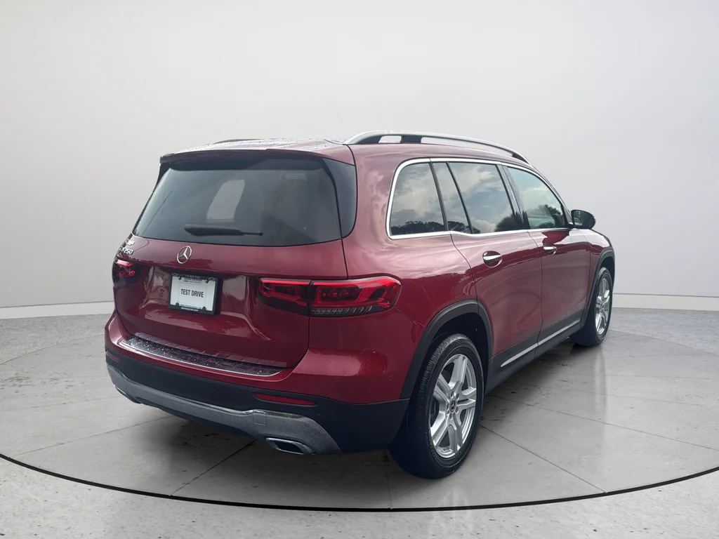 Used 2021 Red Mercedes-Benz GLB 250 image 6