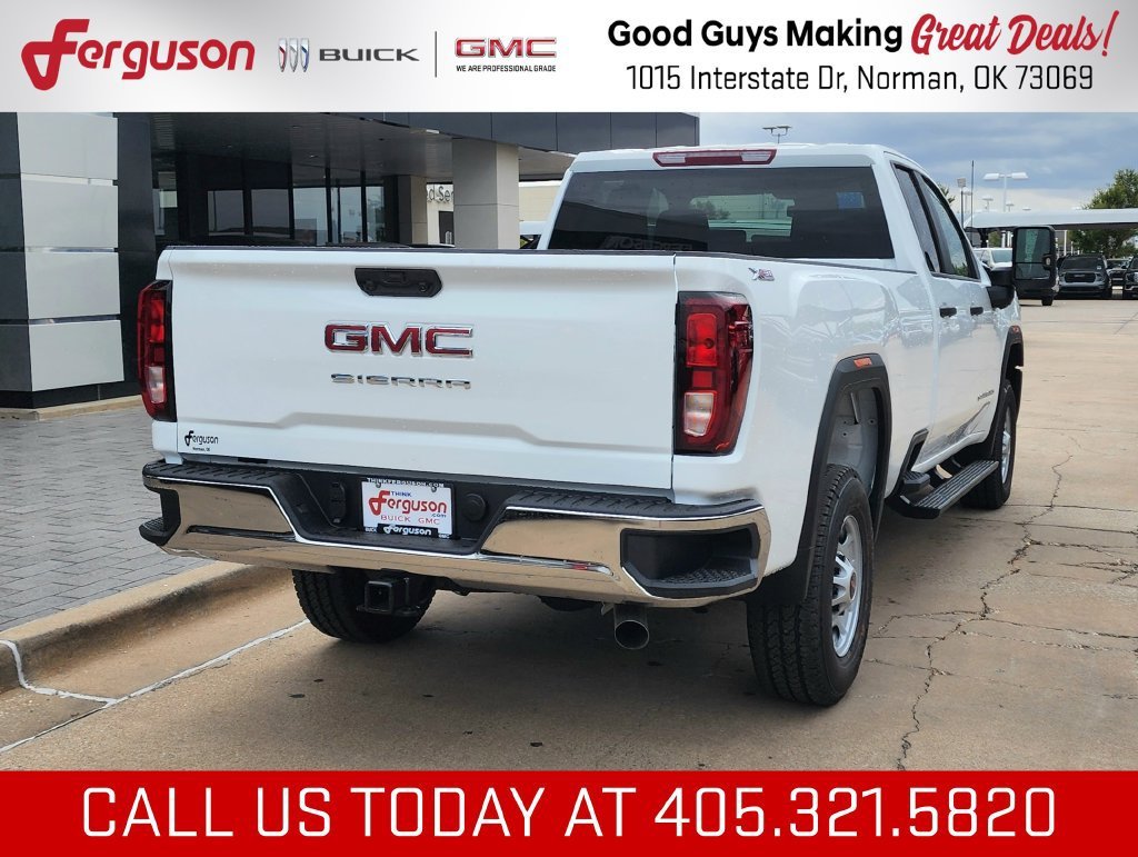 New 2026 Summit White GMC Pro image 3