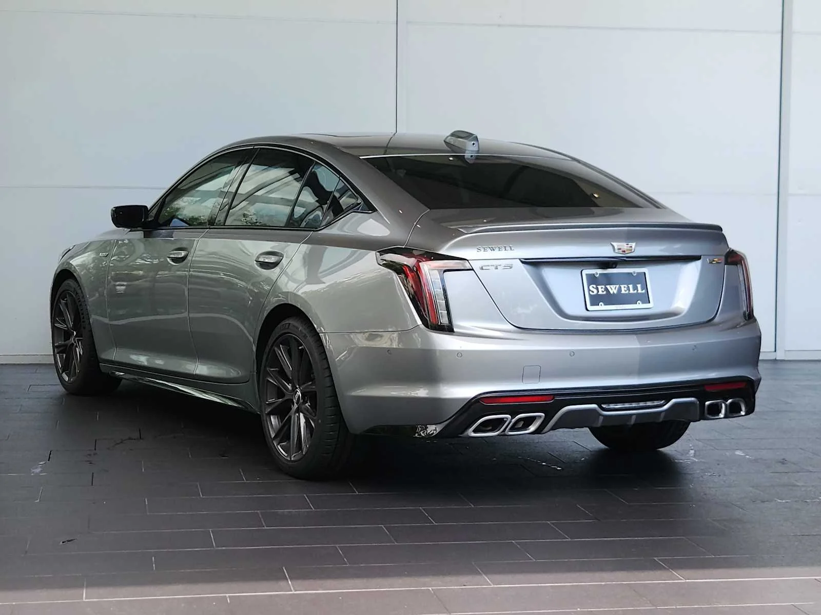 New 2026 Argent Silver Metallic Cadillac V-Series image 4