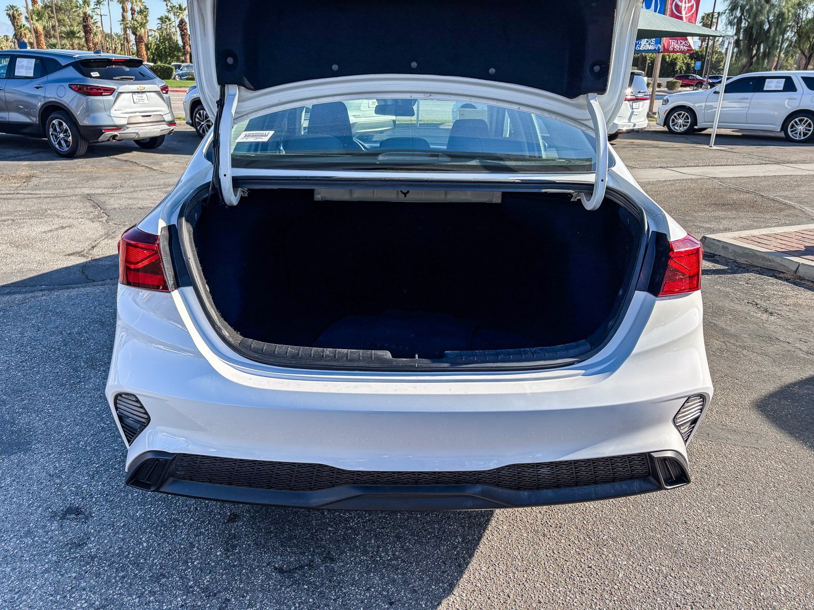 Used 2024 Clear White Kia LX image 12