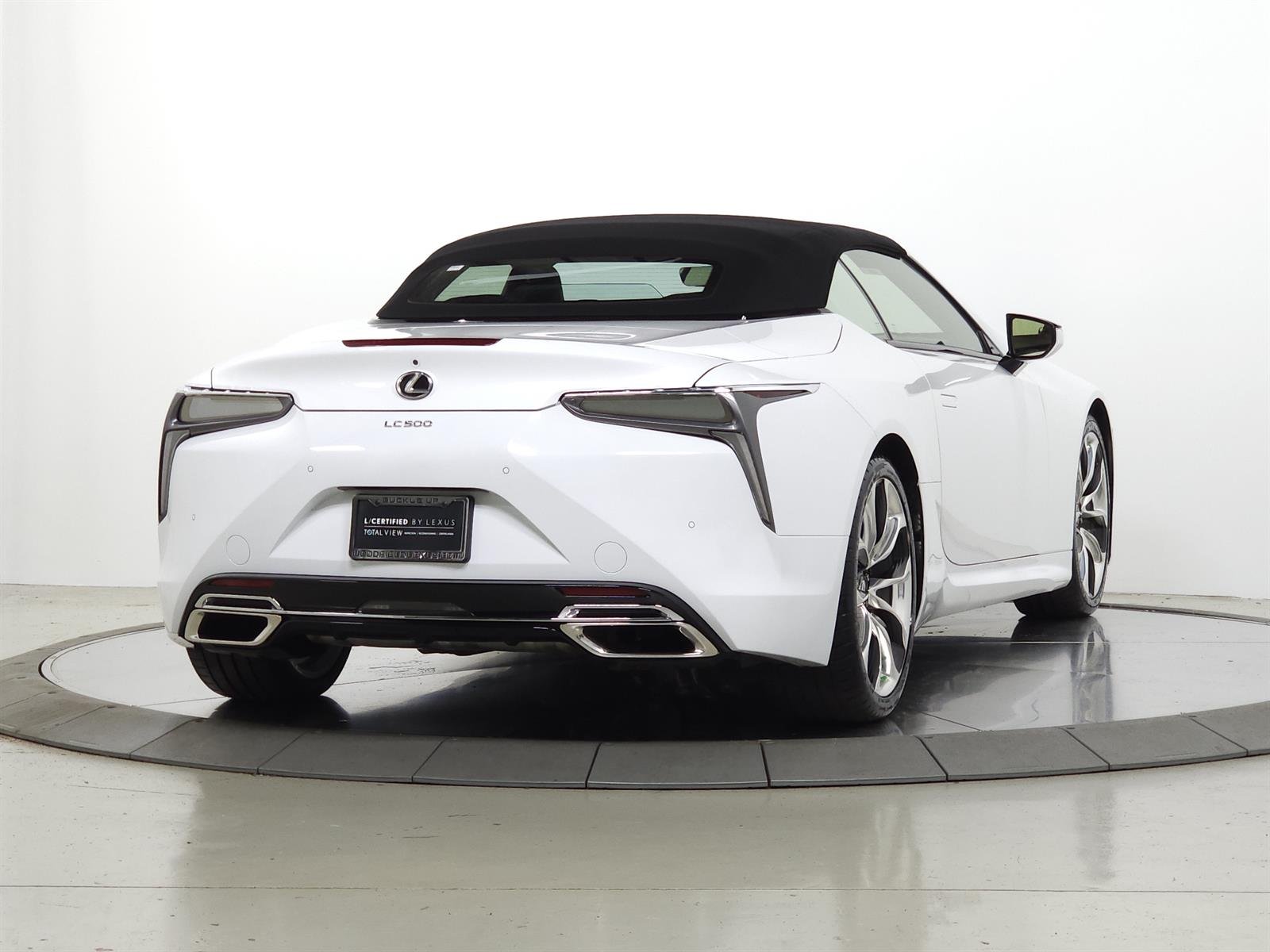 Certified Used 2023 White Lexus  image 10