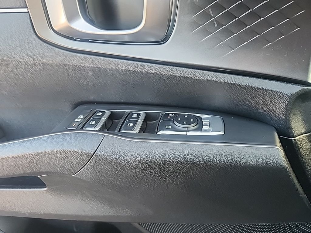 Certified Used 2025 Gray Kia EX image 26