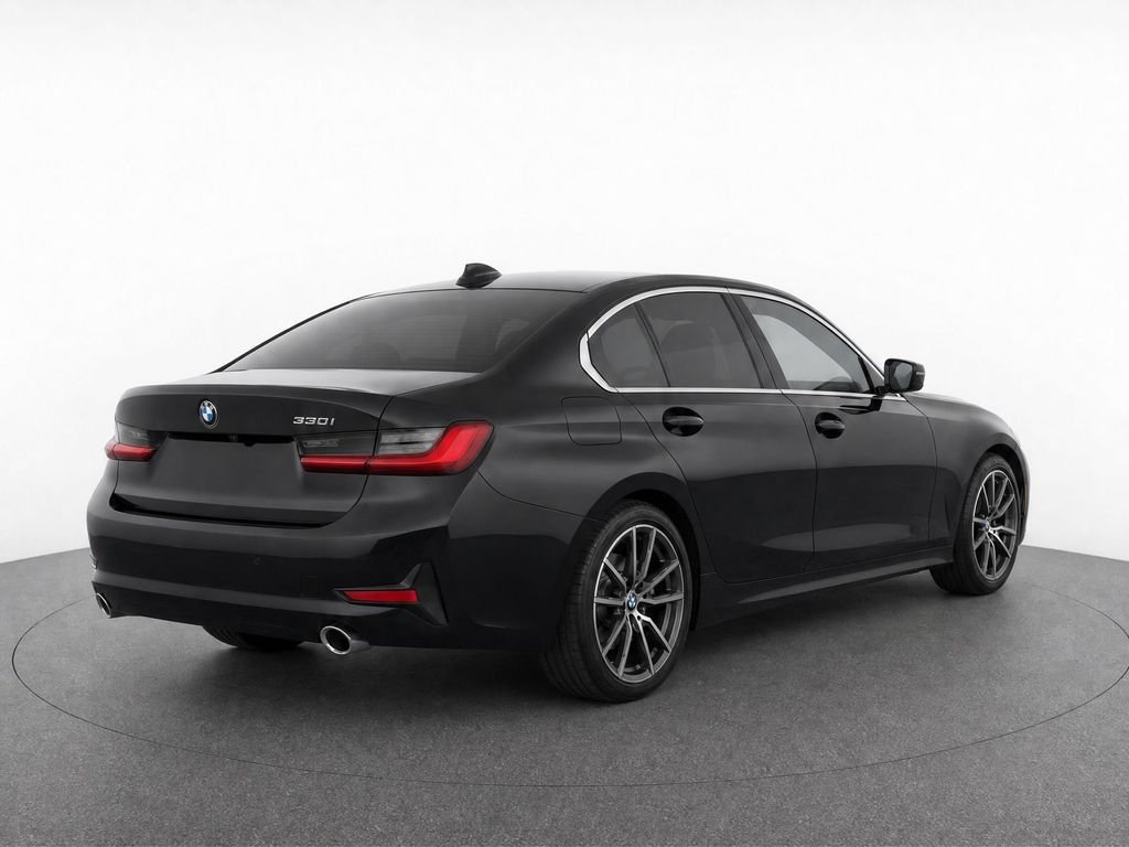 Used 2021 Jet Black BMW 330i image 3