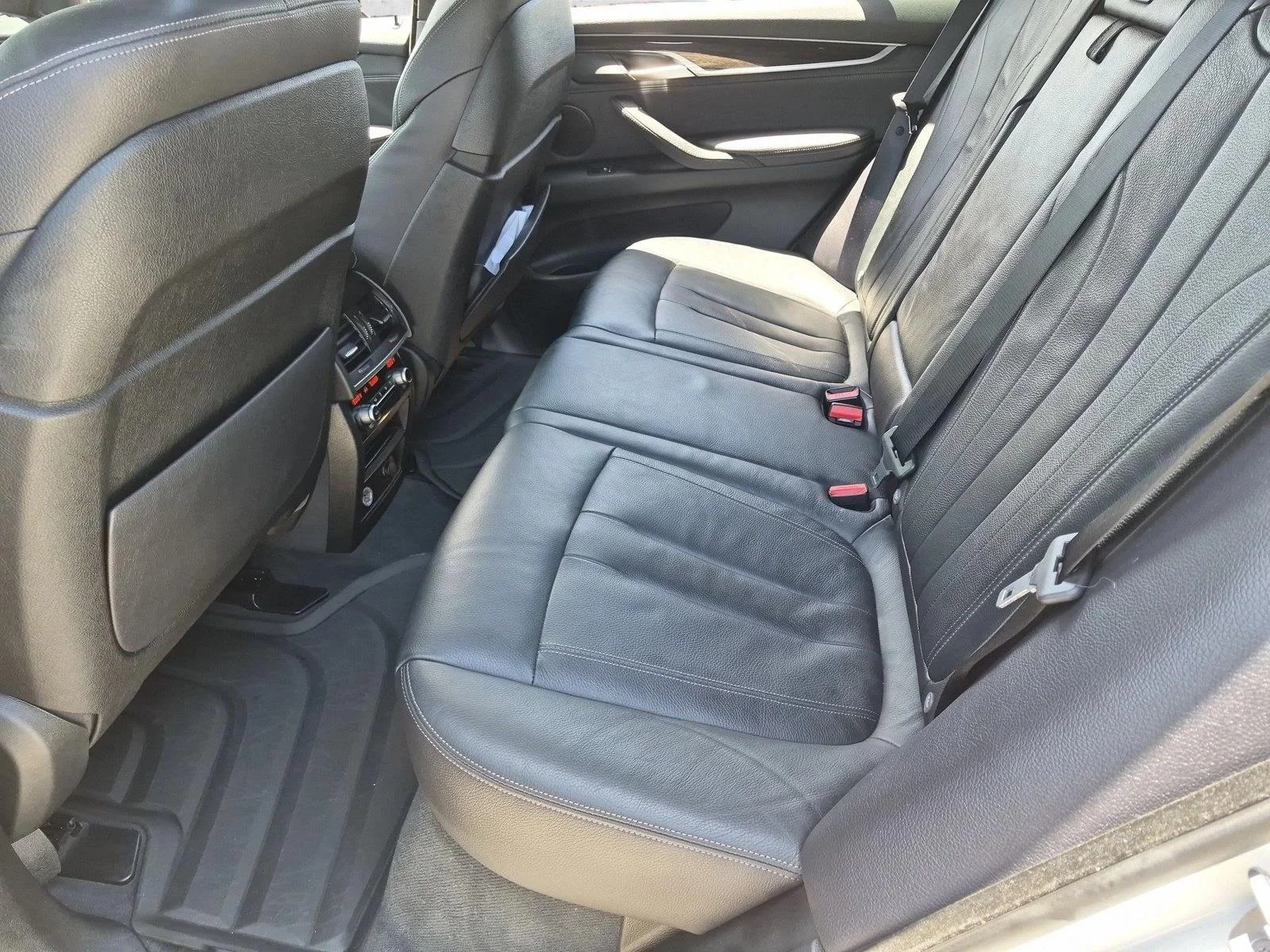 Used 2018 Mineral White Metallic BMW sDrive35i image 20