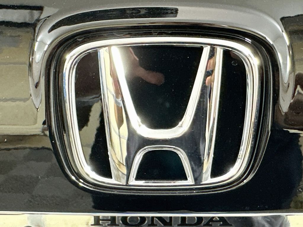New 2027 Crystal Black Pearl Honda Sport Touring Hybrid AWD image 21
