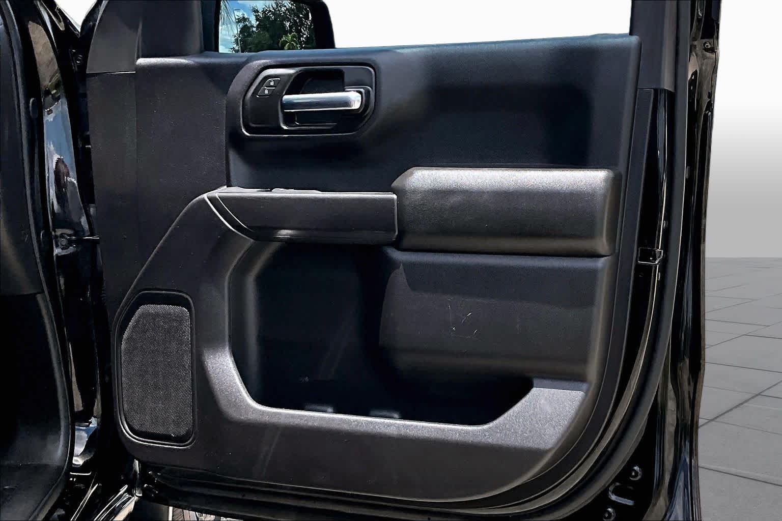 Used 2024 Black Chevrolet Custom image 27