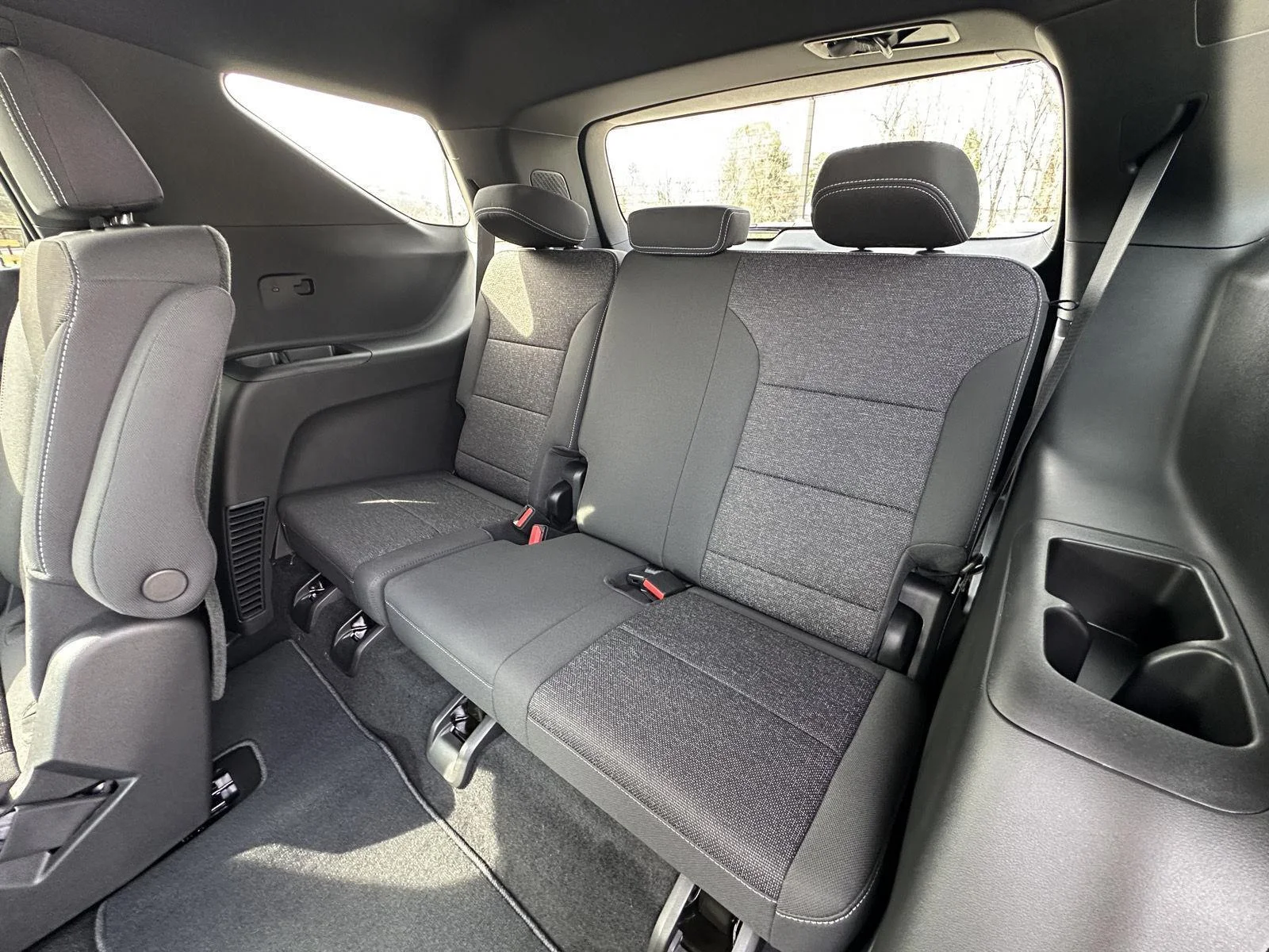 2026 Chevrolet Traverse LT - Photo 12