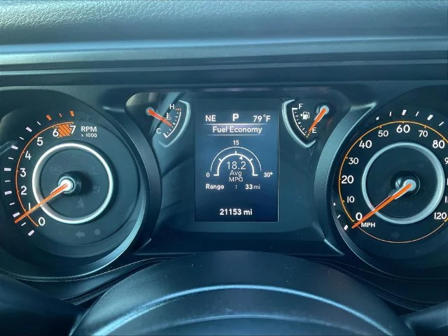 Used 2024 Gray Jeep Sport S image 15