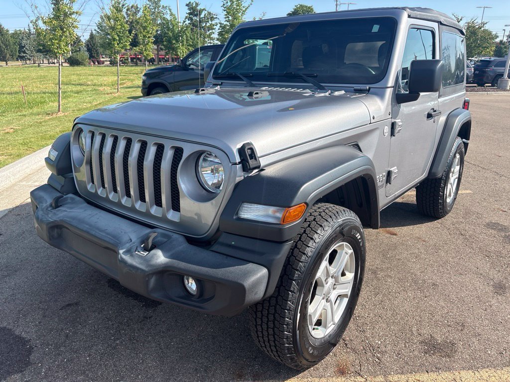 Used 2019 Silver Jeep Sport S image 1