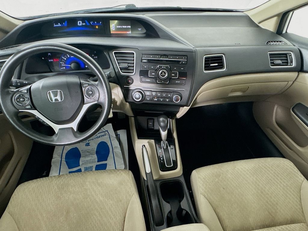 Used 2014 White Orchid Pearl Honda LX image 25