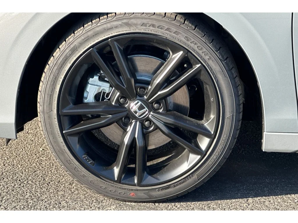 New 2026 Urban Gray Pearl Honda  image 31