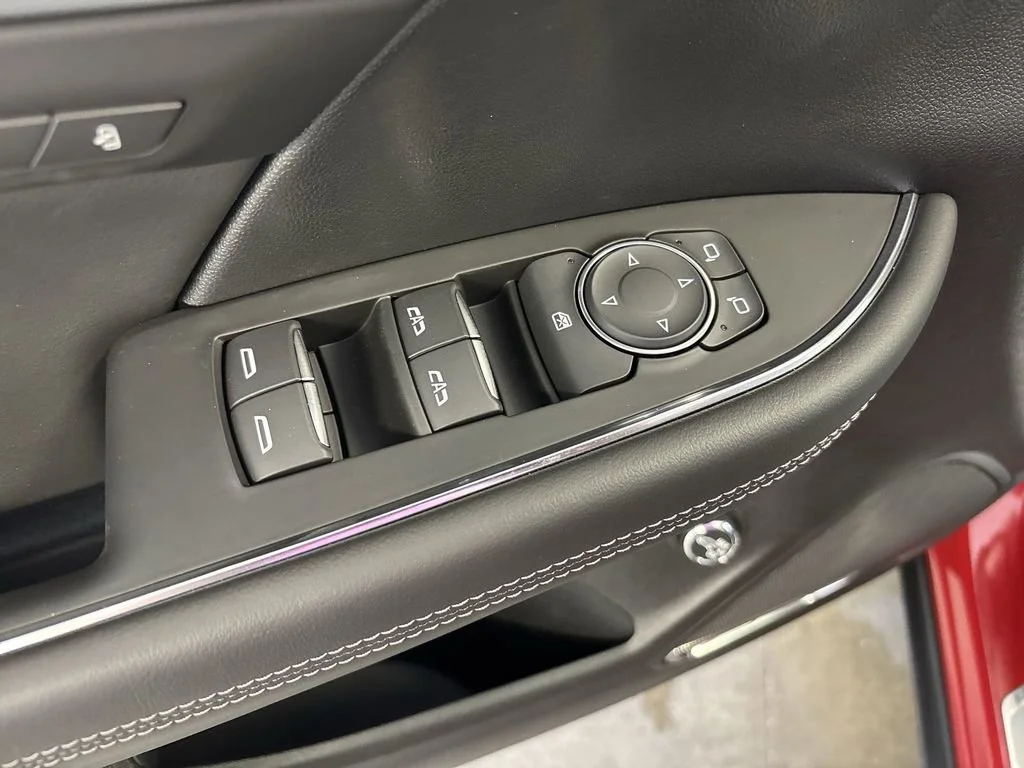 2025 Buick Envision Avenir - Photo 28
