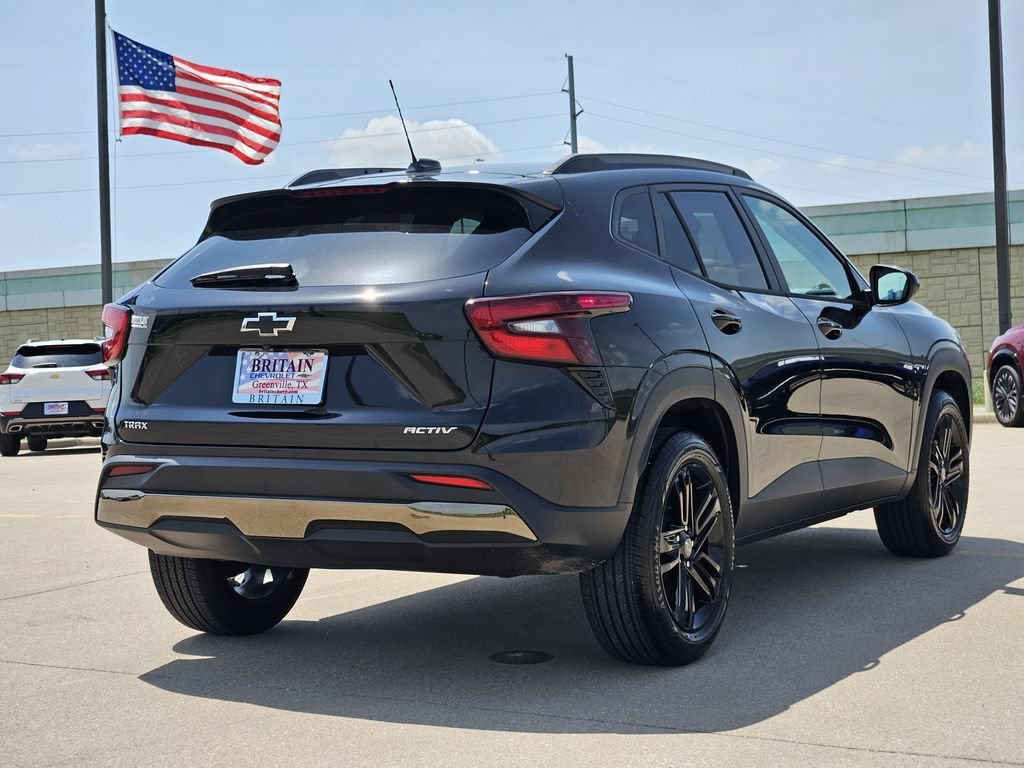 2026 Chevrolet Trax Activ - Photo 6