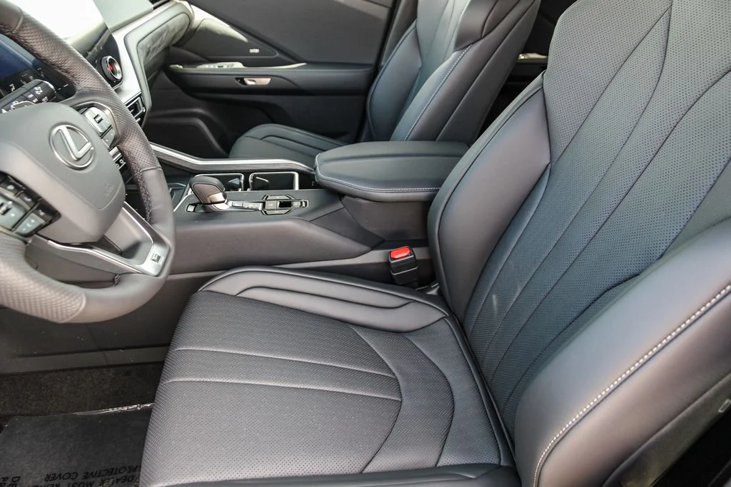 New 2026 Nightfall Mica Lexus TX 500h F SPORT PERFORMANCE PREMIUM AWD image 17