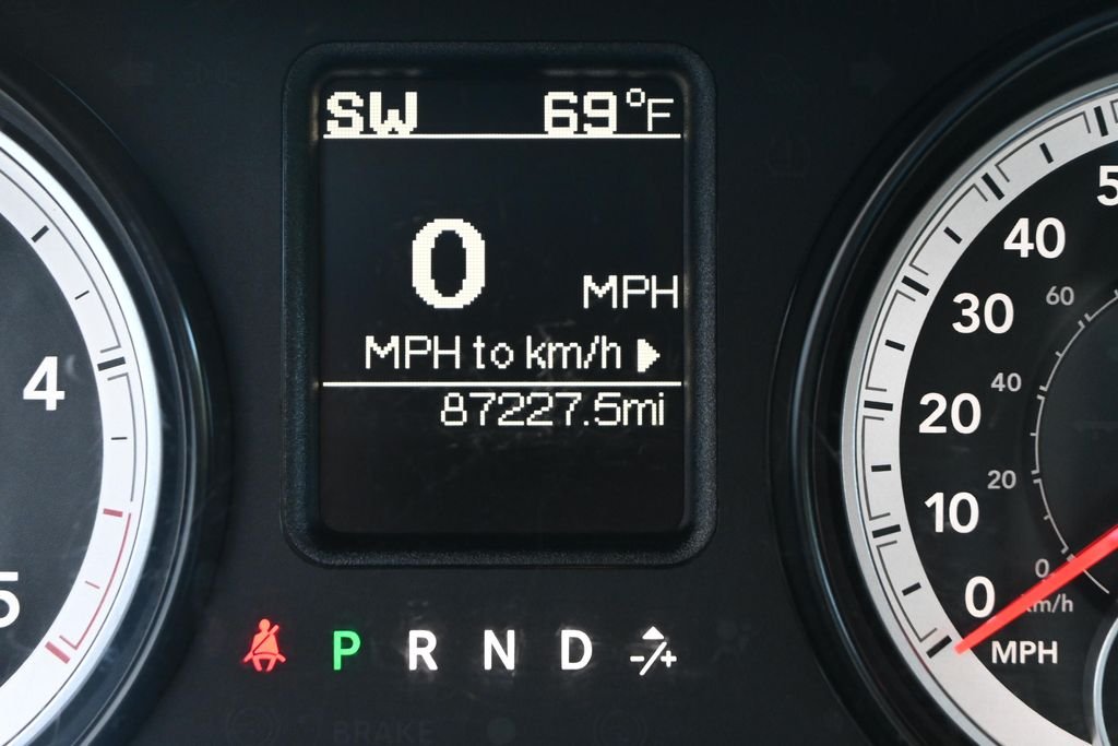 Used 2015 Deep Cherry Red Crystal Pearlcoat Ram Tradesman image 32