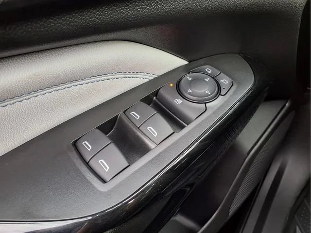 New 2026 Mosaic Black Metallic Chevrolet LT image 14