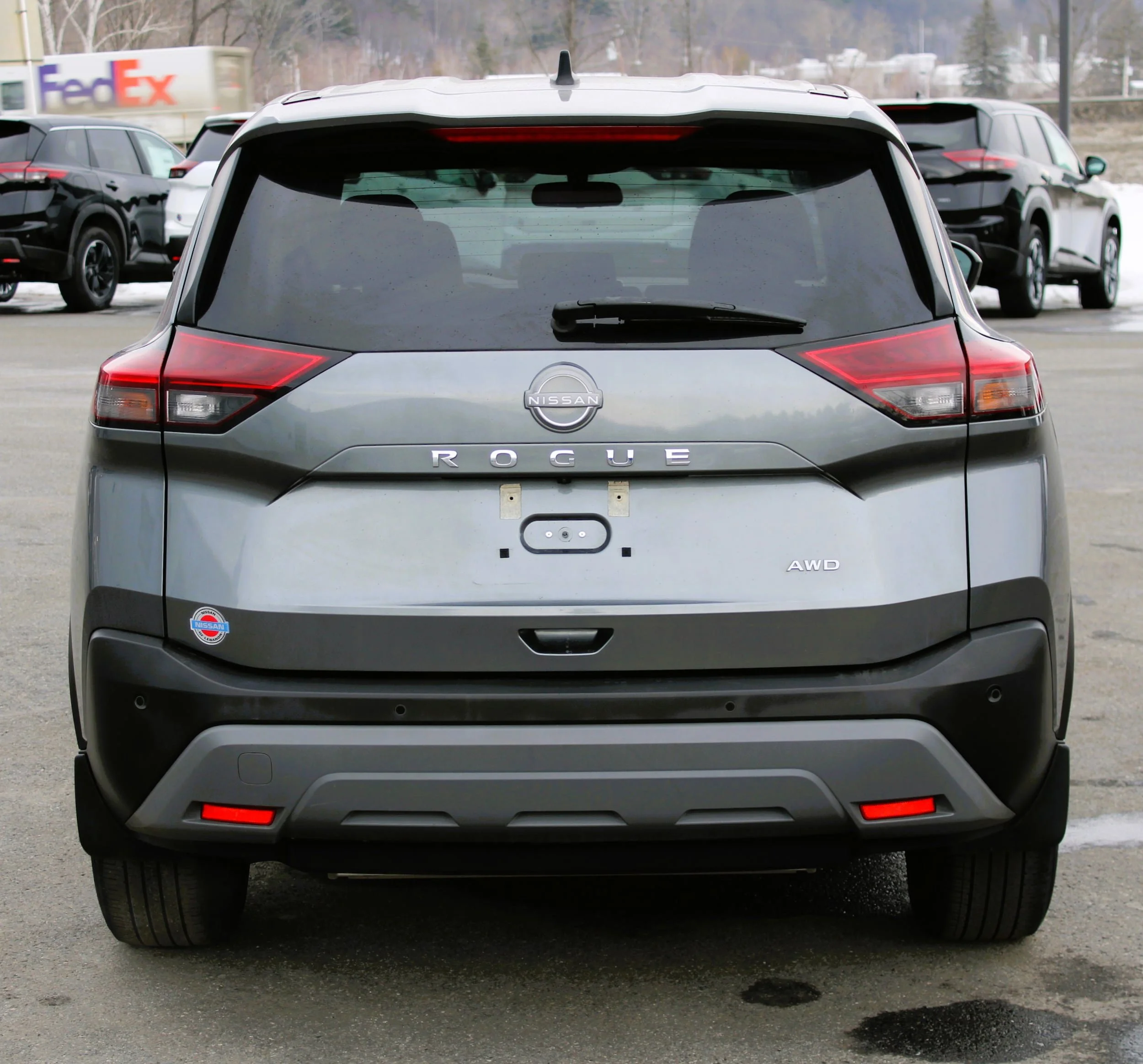 Used 2023 Gun Metallic Nissan S image 9