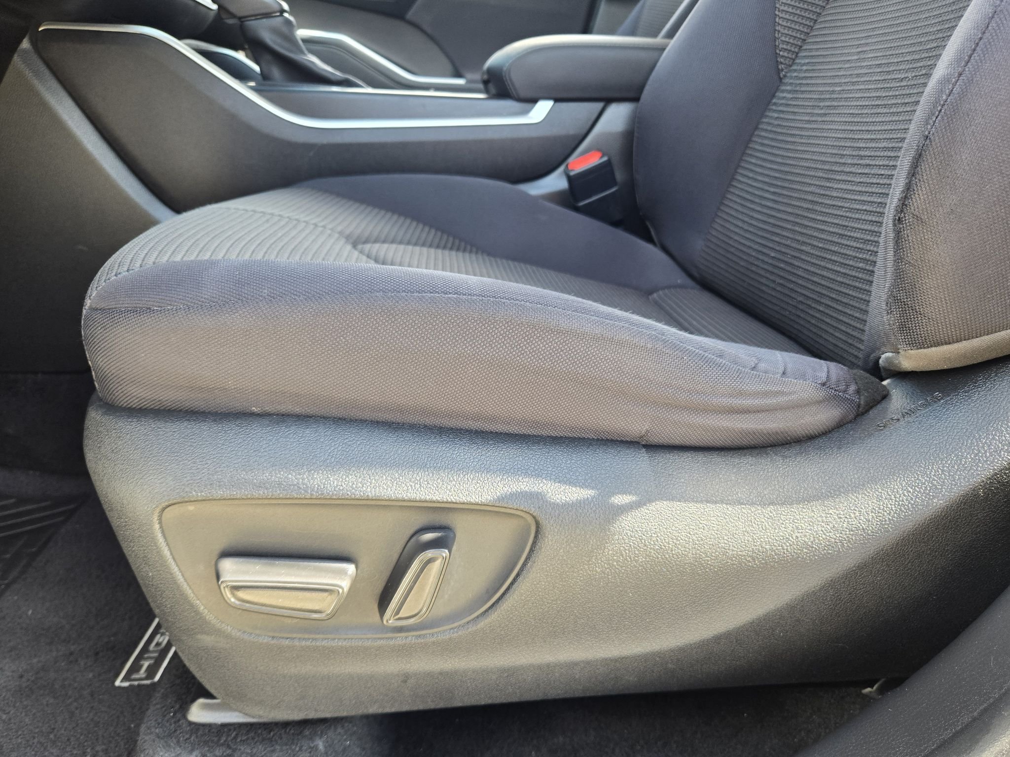 Used 2021 Celestial Silver Metallic Toyota LE image 23