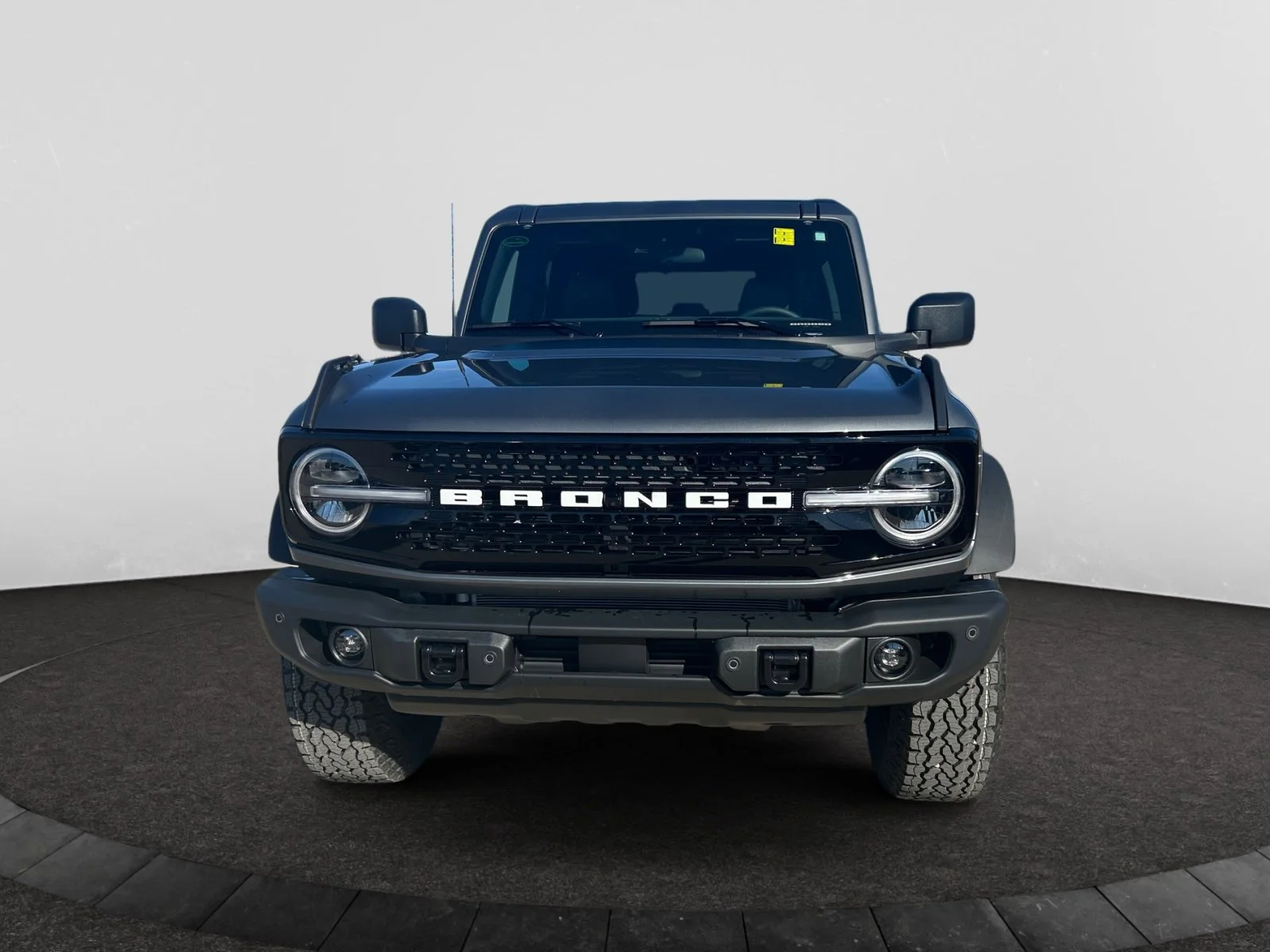 New 2026 Carbonized Grey Metallic Ford Badlands image 8