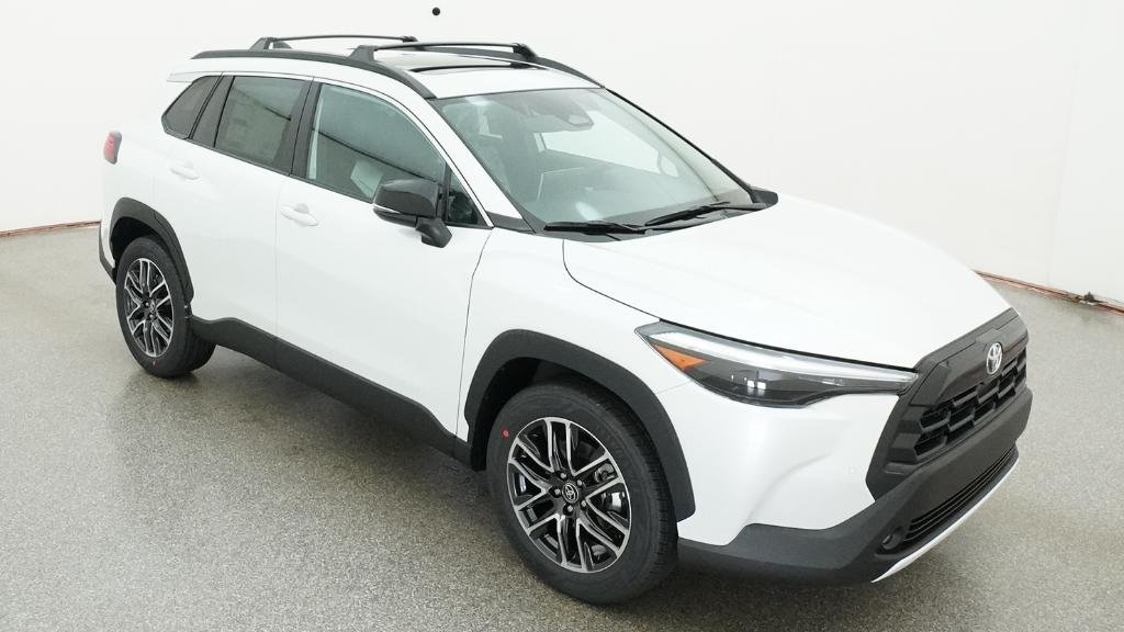 New 2026 Wind Chill Pearl Toyota XLE image 9