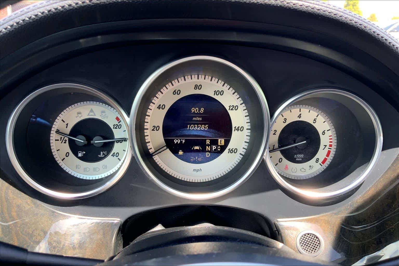 Used 2012 Palladium Silver Metallic Mercedes-Benz CLS 550 image 26