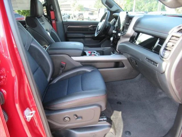 New 2026 Molten Red Pearl-Coat Exterior Paint RAM LARAMIE image 12