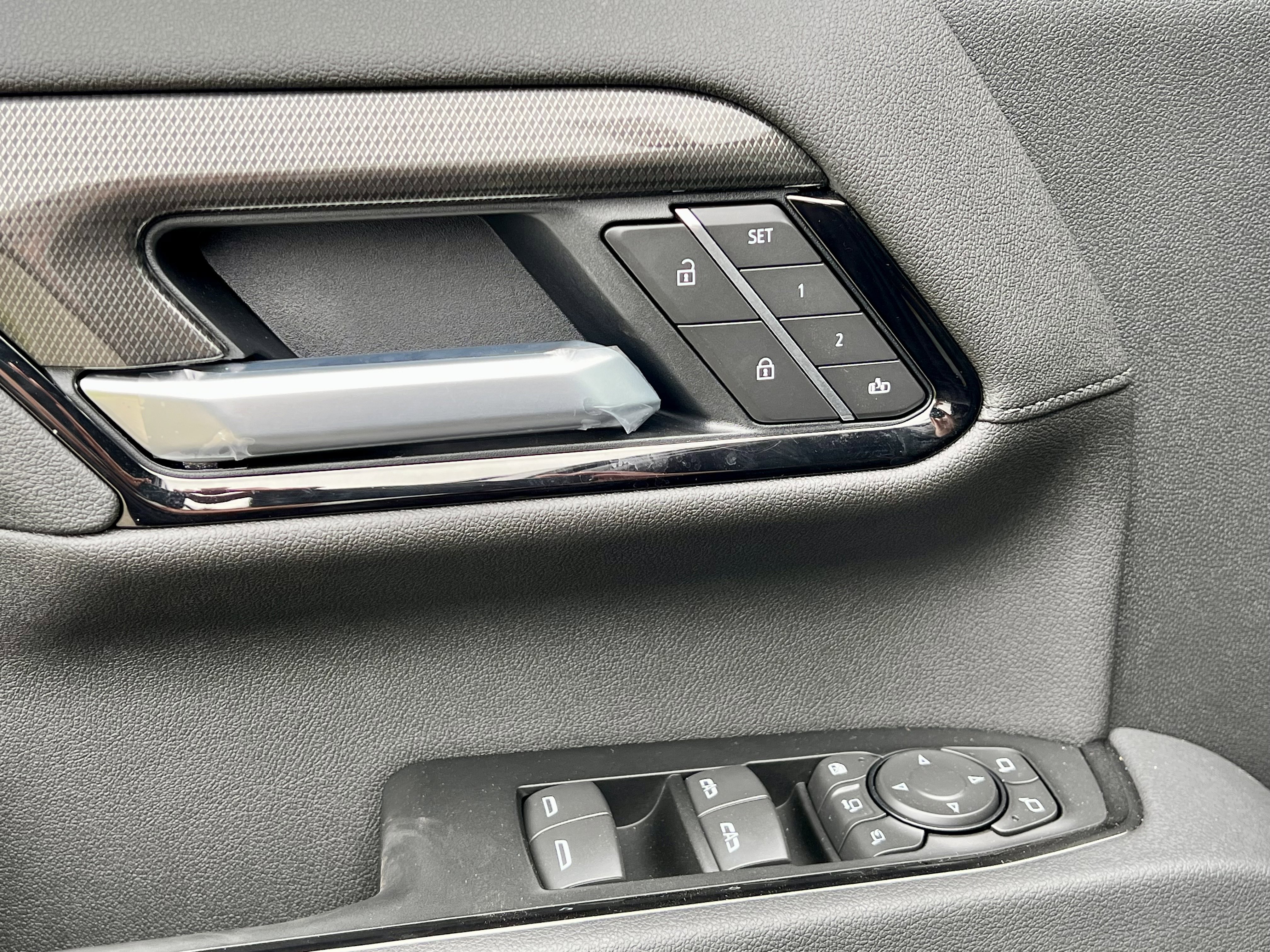 2026 GMC Sierra 2500HD AT4 - Photo 10