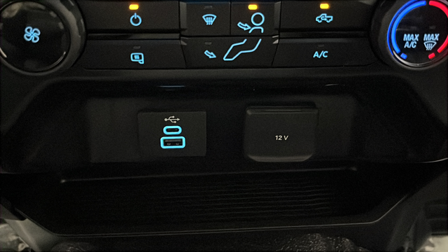 Used 2025 Carbonized Gray Metallic Ford XL image 29