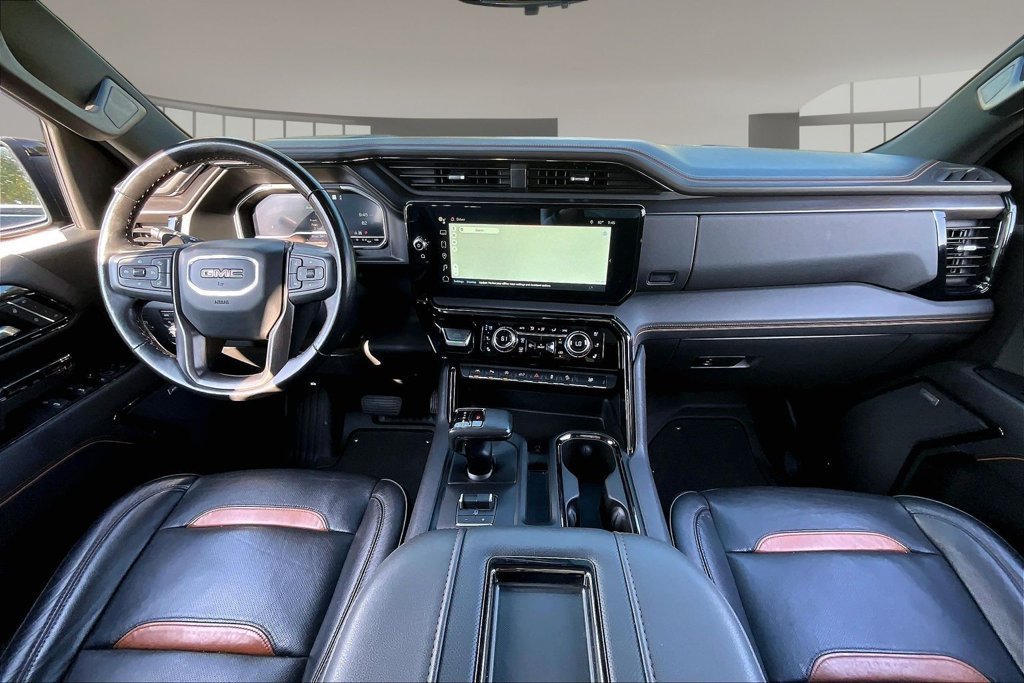 Used 2022 ONYX BLACK GMC AT4 image 15