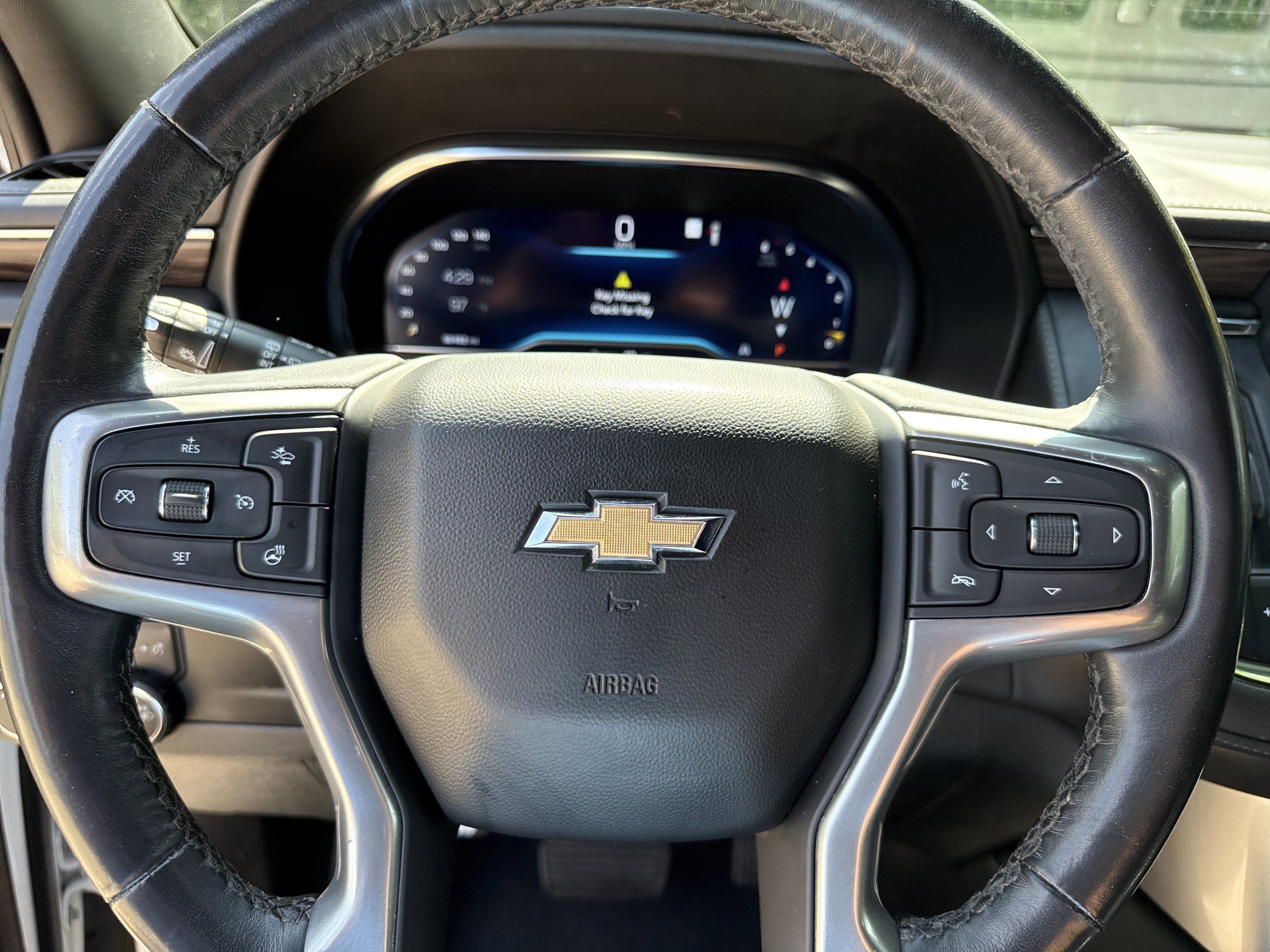 Used 2022 Summit White Chevrolet LT image 24