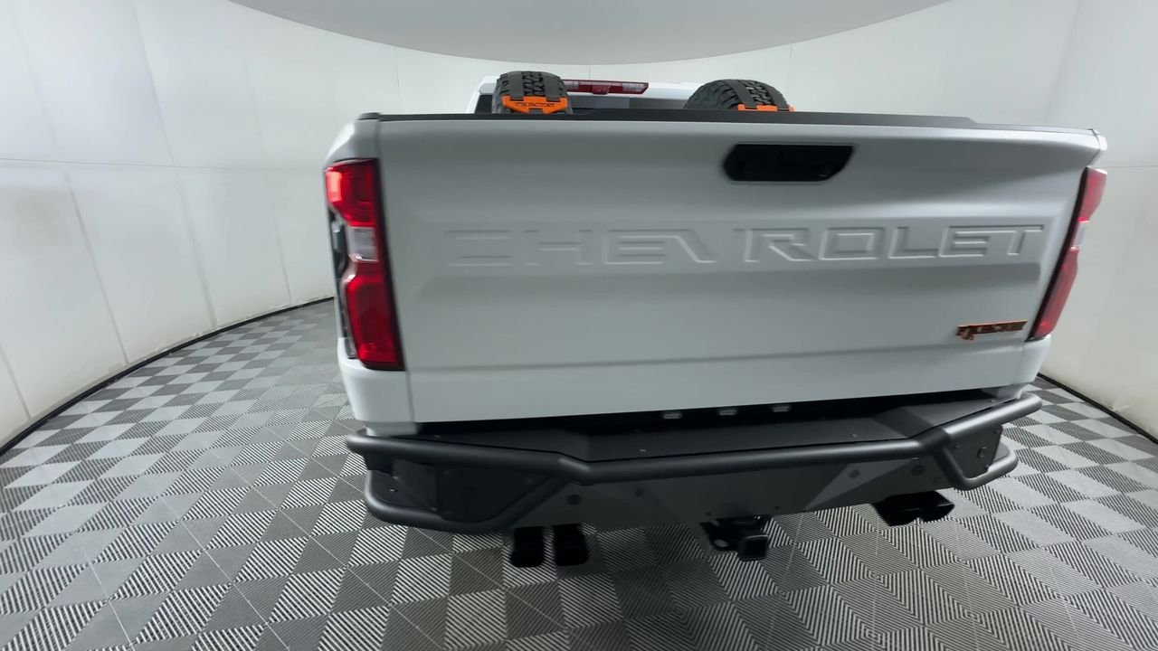 2025 Chevrolet Silverado 1500 LTZ - Photo 105