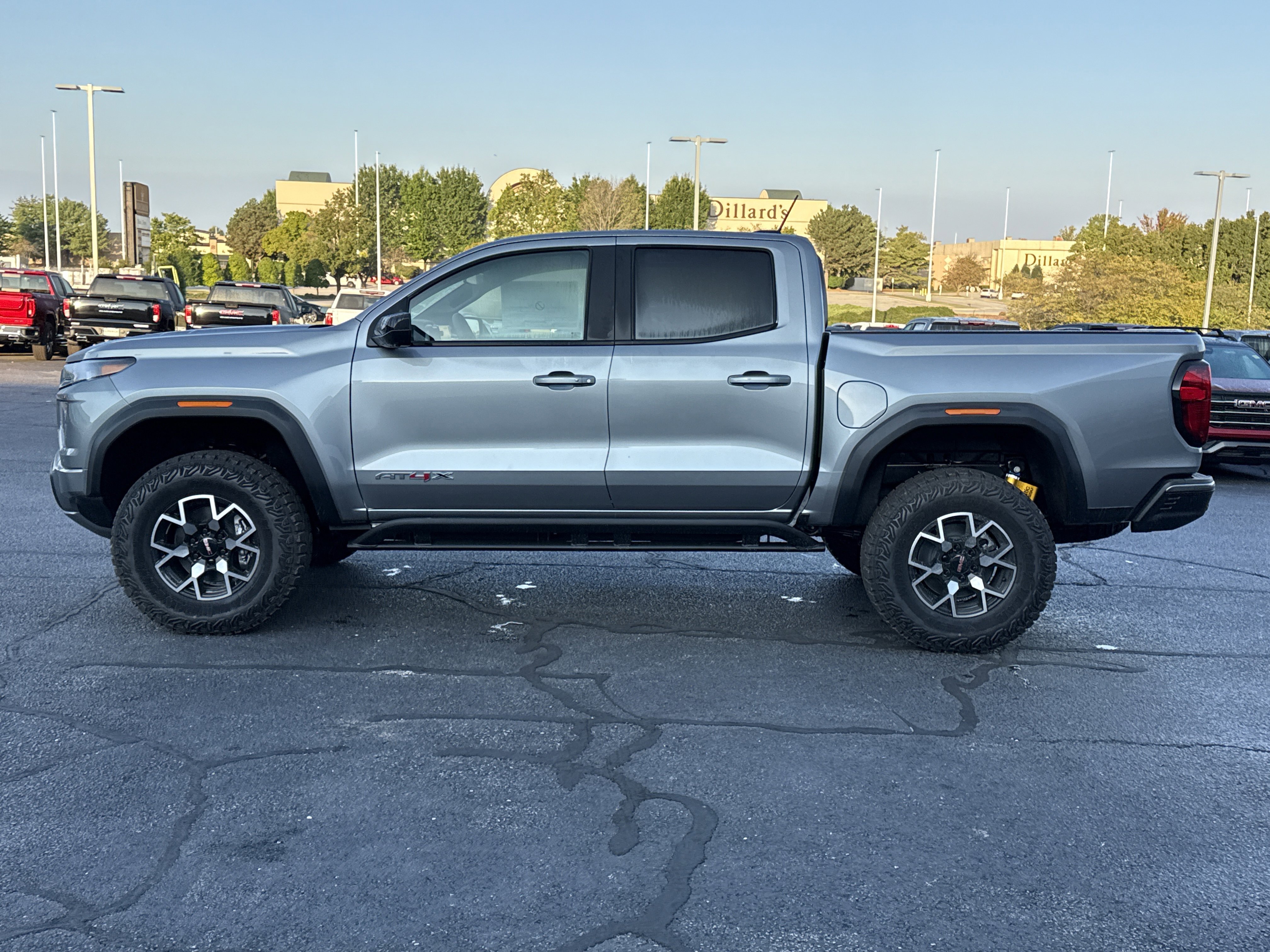 2026 GMC Canyon AT4X - Photo 13