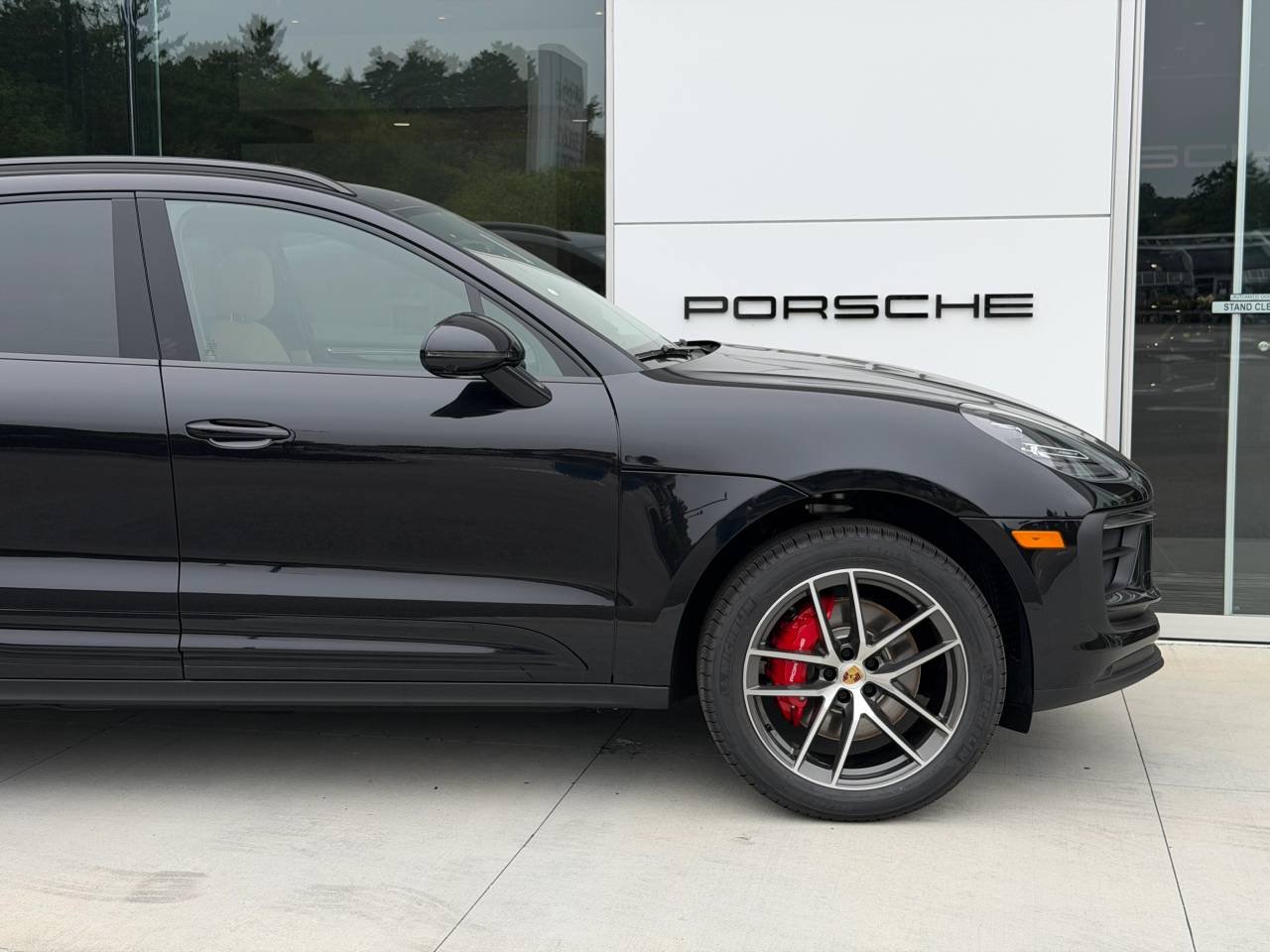 2026 Porsche Macan S - Photo 12