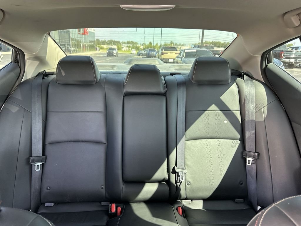 Used 2023 Black Nissan 2.5 SR image 13