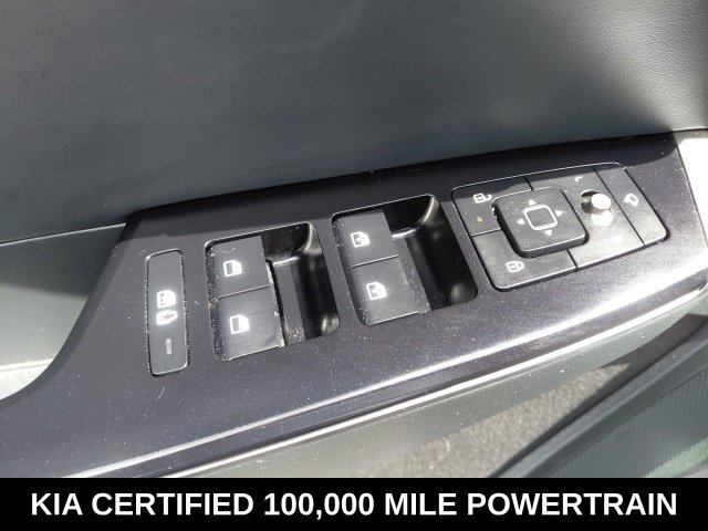 Used 2025 Gray Kia Light image 21